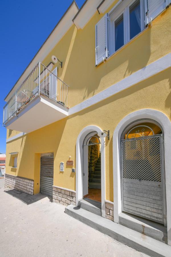 La Dimora Dei Nonni * Forio (Isola d'Ischia)
